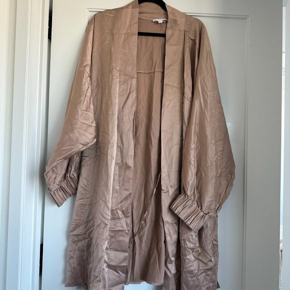 Lunya Washable Silk Robe XL2/XL3 Otium Tan Self Tie Belt Pockets Hypoallergenic - Picture 4 of 9